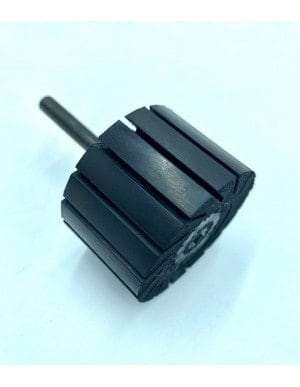 Supports sur tige pour manchons abrasifs