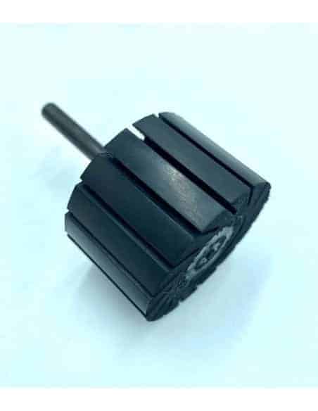 Supports sur tige pour manchons abrasifs