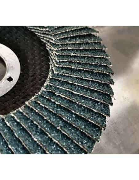 Disque abrasif a lamelles inclinées en Zirconium - STARCKE